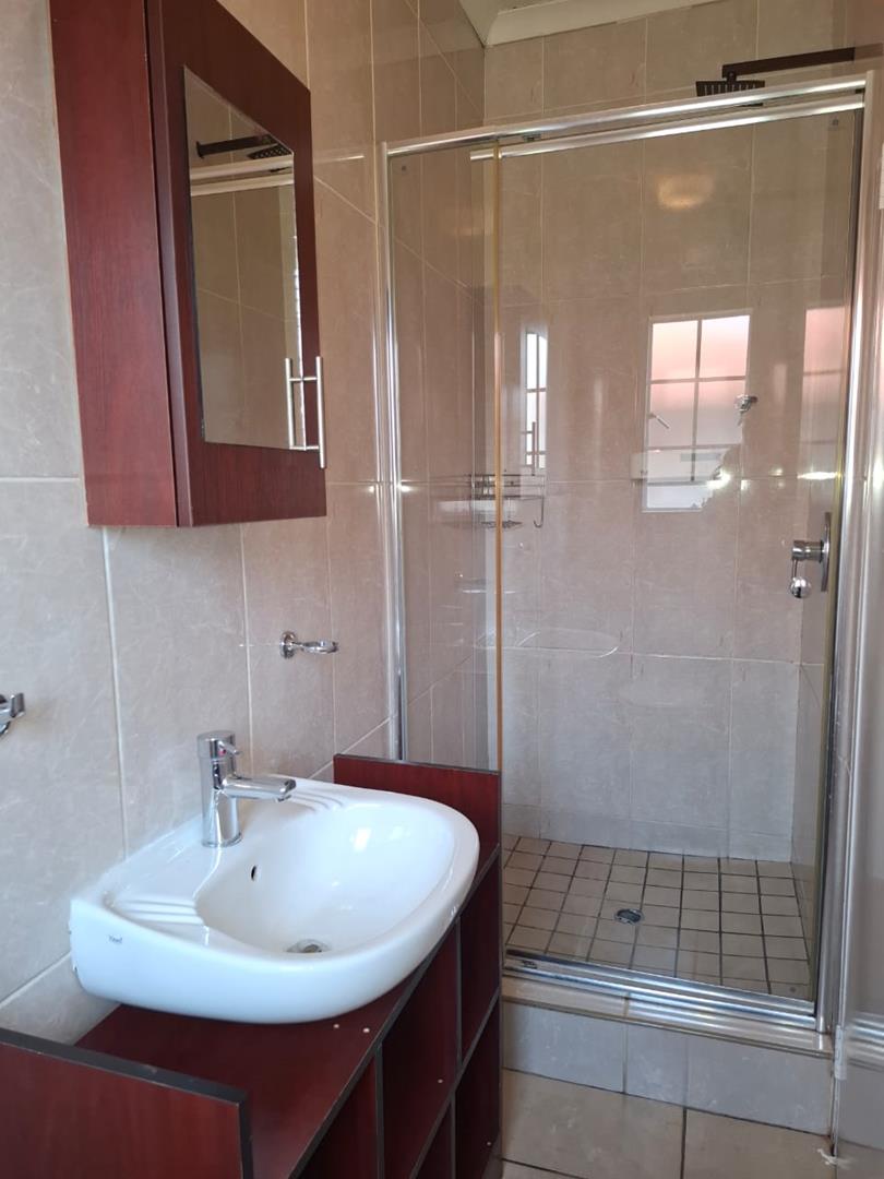 To Let 3 Bedroom Property for Rent in Waterval East North West